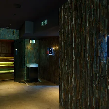 Hills Hotel 4*