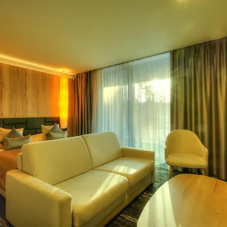 Szálloda Hills 4*