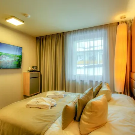 Hills Hotel