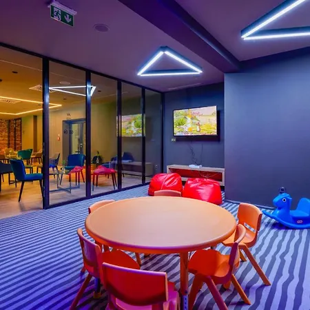 Hills Hotel 4*