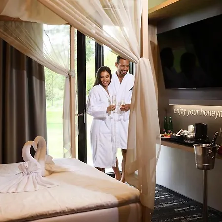 Hills Татранска Ломница