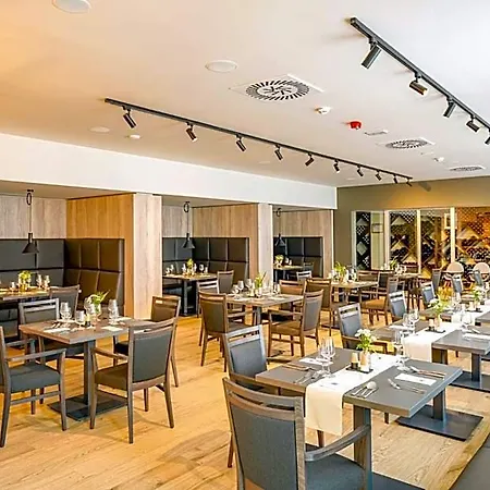 Hills Hotel 4*