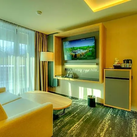 Hills Hotel